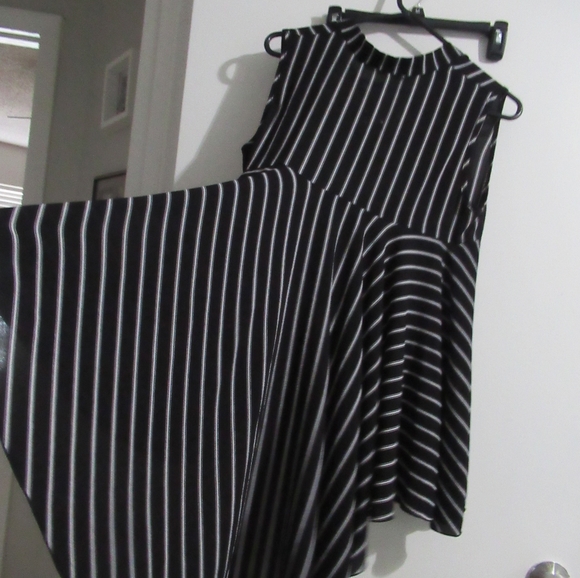 Ladies blouse size Large - Picture 4 of 7